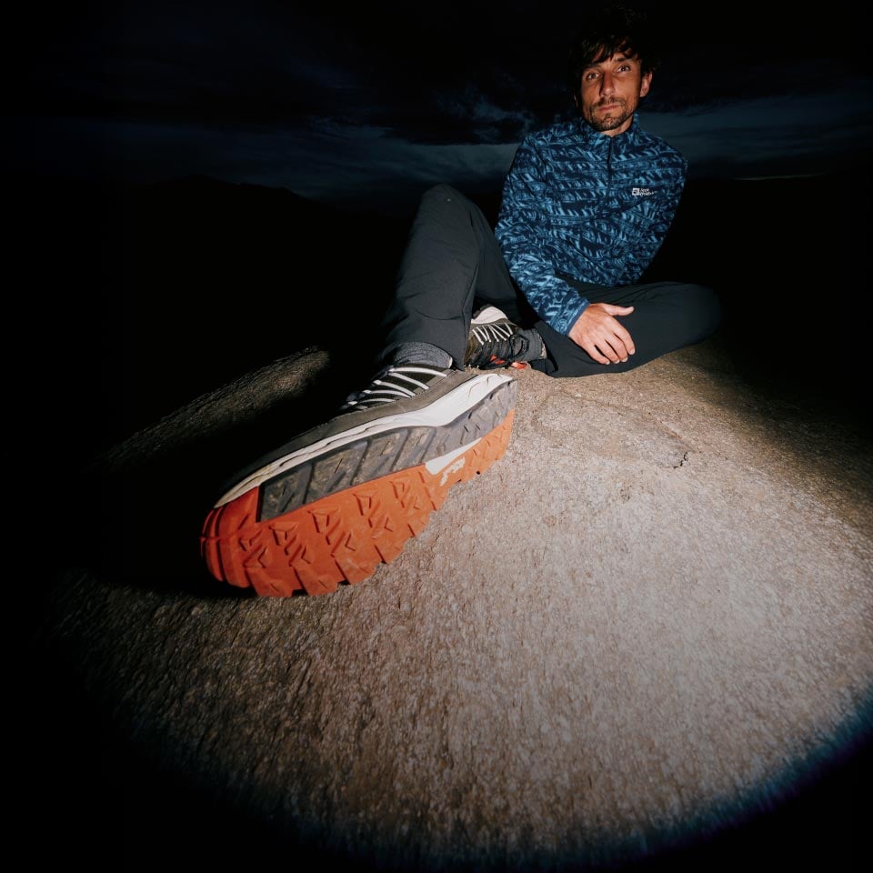 Hiking footwear for men